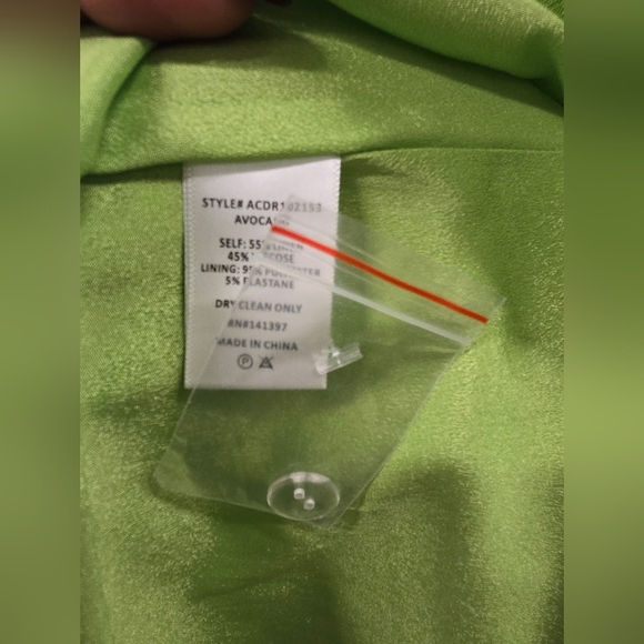 NWT ASTR the Label Women's Estella Sweetheart-Neck Midi Dress In Avocado Sz M - Picture 9 of 16